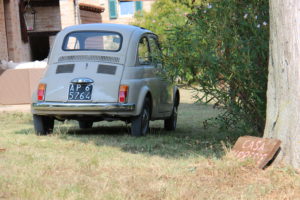 Oude Fiat van de tuinman | Vakantiewoning Casa Cipresse